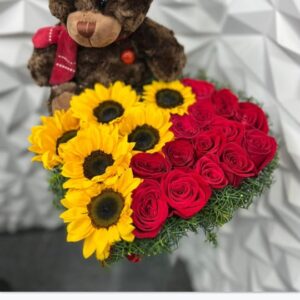 OSO DE PELUCHE CON ROSAS Y GIRASOLES