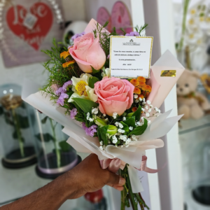 BUQUET DE 2 ROSAS