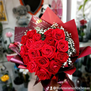BOUQUET DE ROSAS